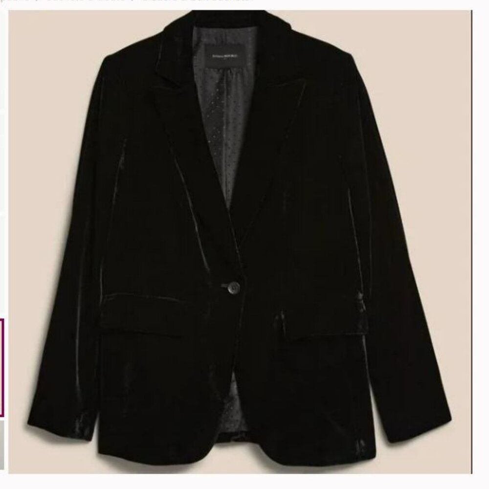 Size 20 Banana republic velvet blazer.